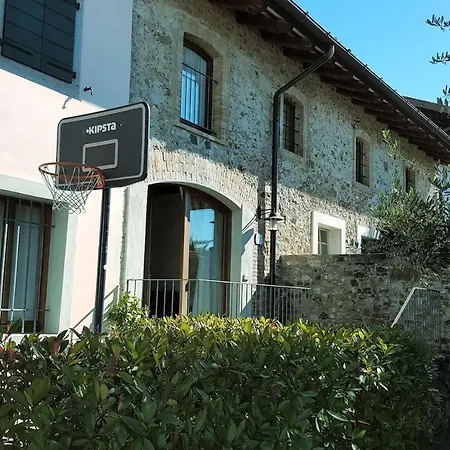 In Antico Borgo Rurale Apartamento *